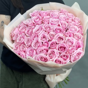 Букет из 55 роз Аваланж (60 см) в Электроуглях