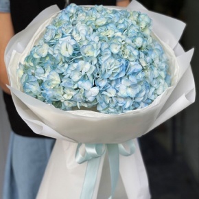 Букет из 5 голубых гортензий в Электроуглях