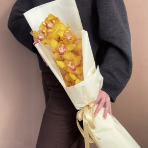 Букет из желтой орхидеи в Электроуглях