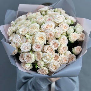 Букет "Кремовый микс" из 25 кустовых роз (50 см) в Электроуглях