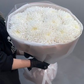 Букет из 11 белых хризантем  в Электроуглях