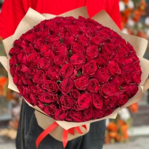 Букет 101 красная роза Кения (50 см) в Электроуглях