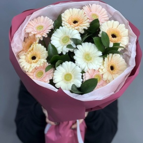 Букет из 13 белых гербер микс в Электроуглях