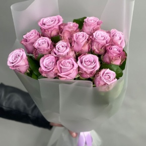 Монобукет из 15 малиновых роз Меритим (50 см) в Электроуглях