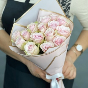 Букет из 15 пудровых роз Кения (40 см) в Электроуглях