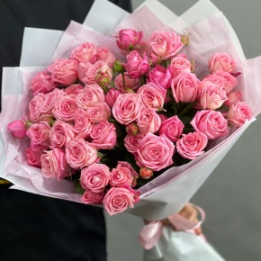 Букет из 11 нежных кустовых роз в Электроуглях