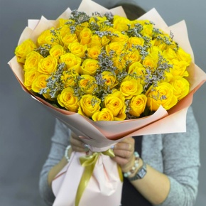 Букет из 51 лимонной розы с лимониумом в Электроуглях