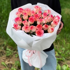 Букет из 25 роз Джумилия (50 см) в Электроуглях