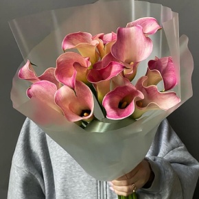 Букет из 13 нежных калл в Электроуглях