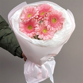 Букет из 5 розовых гербер мини в Электроуглях