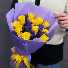 Букет "Лейкерс" из лимонных роз и статицы в Электроуглях