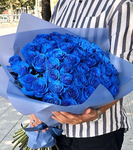 Букет из 51 синей розы Эквадор (60 см) в Электроуглях