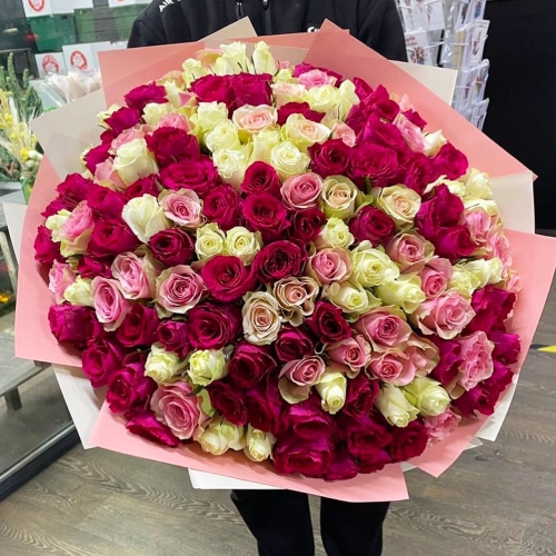 Букет 151 роза ягодный микс (40 см) в Электроуглях